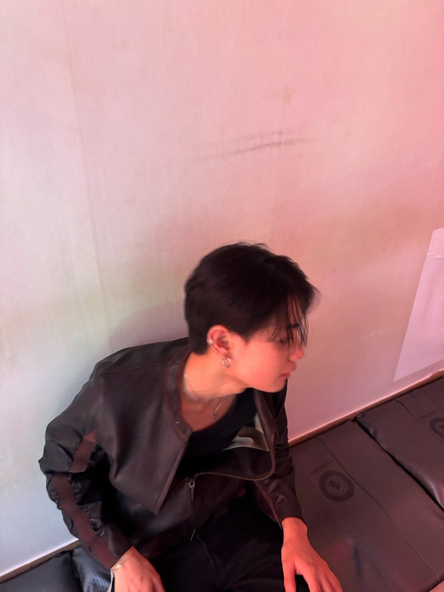 wildblue_ykme's tweet photo. [HINATA]

韓国第1弾☝🏻

#WILDBLUE #鈴陽向 #HINATA https://t.co/sSoTasKnwi