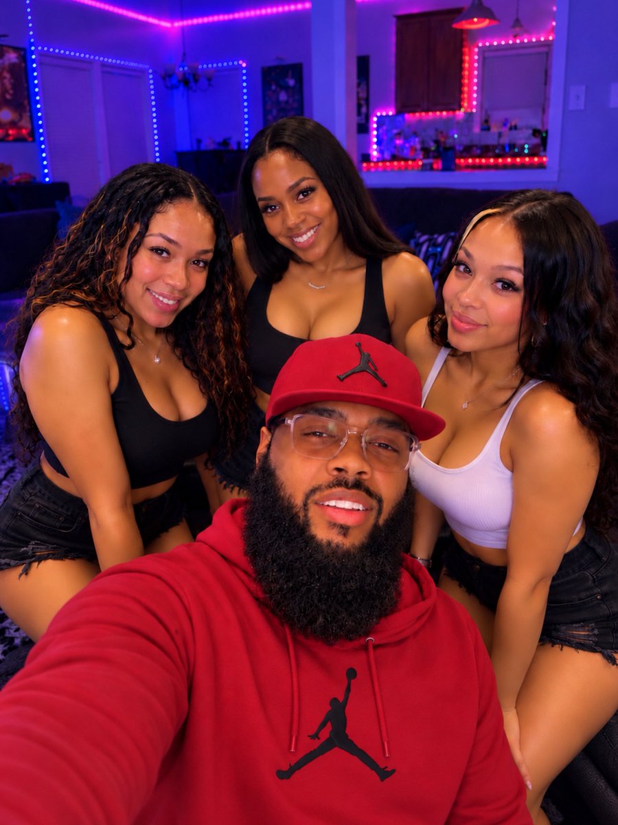 TripleXMedia's tweet photo. https://t.co/z8CCZ8bfD0
