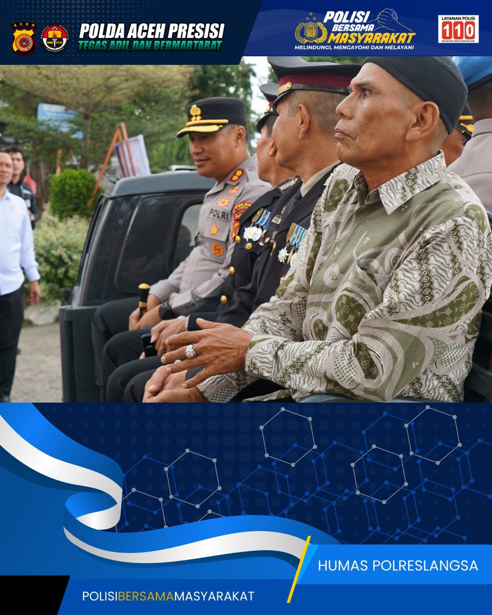 Humaslangsa_'s tweet photo. Kapolres Langsa AKBP Hyrowo, S.I.K. memberikan penghargaan sekaligus melepas personel Polres Langsa yang memasuki masa purna tugas sebagai bentuk apresiasi atas dedikasi, loyalitas, dan pengabdian selama menjalankan tugas.

 #polripresisi #kapolreslangsa #polisibersanamasyarakat https://t.co/2Z3dY2Mi62