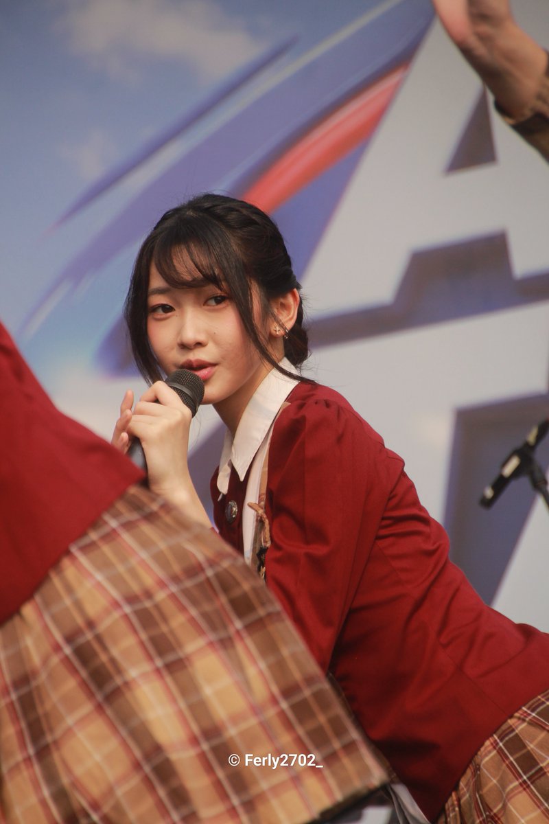 Ferly2702_'s tweet photo. Oyin @M_OlineJKT48 https://t.co/R8s1UjyfGU