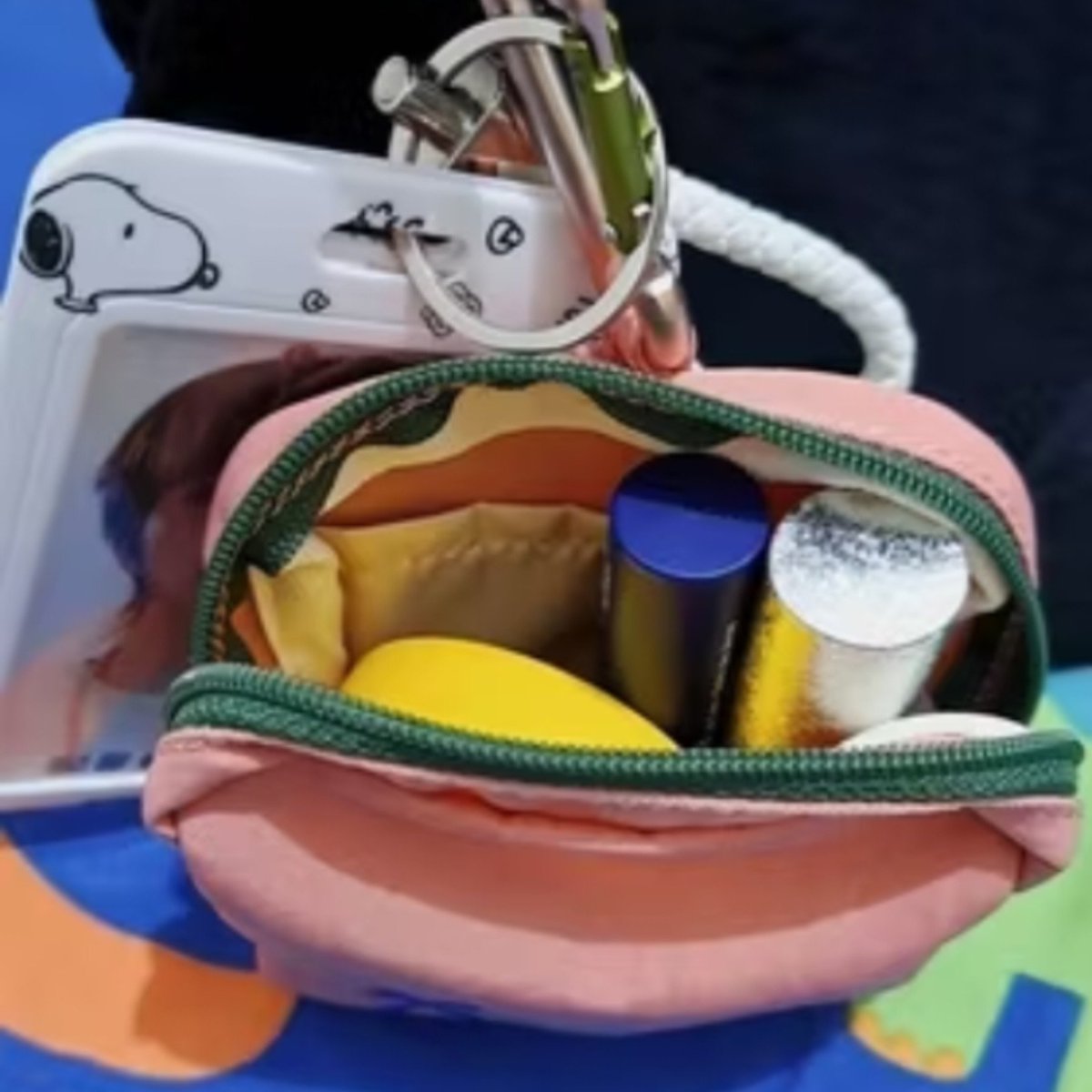 umaizzaty's tweet photo. preloved pouch coin/make up exsport - 45k, bisa 🍊 pengiriman dari surabaya https://t.co/By9esi6nLa