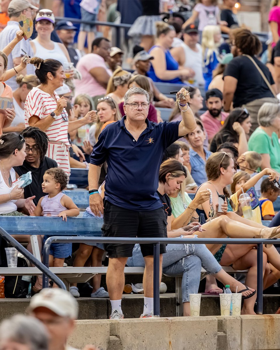 FrederickKeys's tweet photo. We miss shaking our keys with you 🧡

2027 Ticket Packages are on sale now! Lock in your next key-shaking moment and secure your seats 💺

📞 301.815.9900
📧 info@frederickkeys.com https://t.co/aQJ1f2S0eE