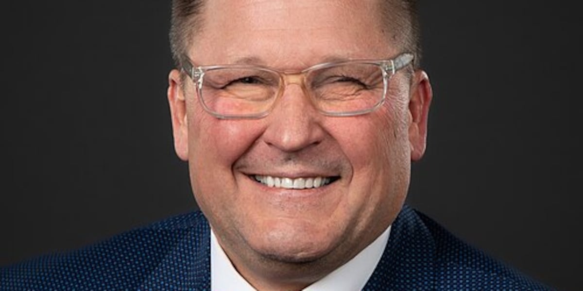 ktivnews's tweet photo. Reynolds appoints former Rep. Jon Dunwell to Iowa Utilities Commission https://t.co/wZU4XB5146