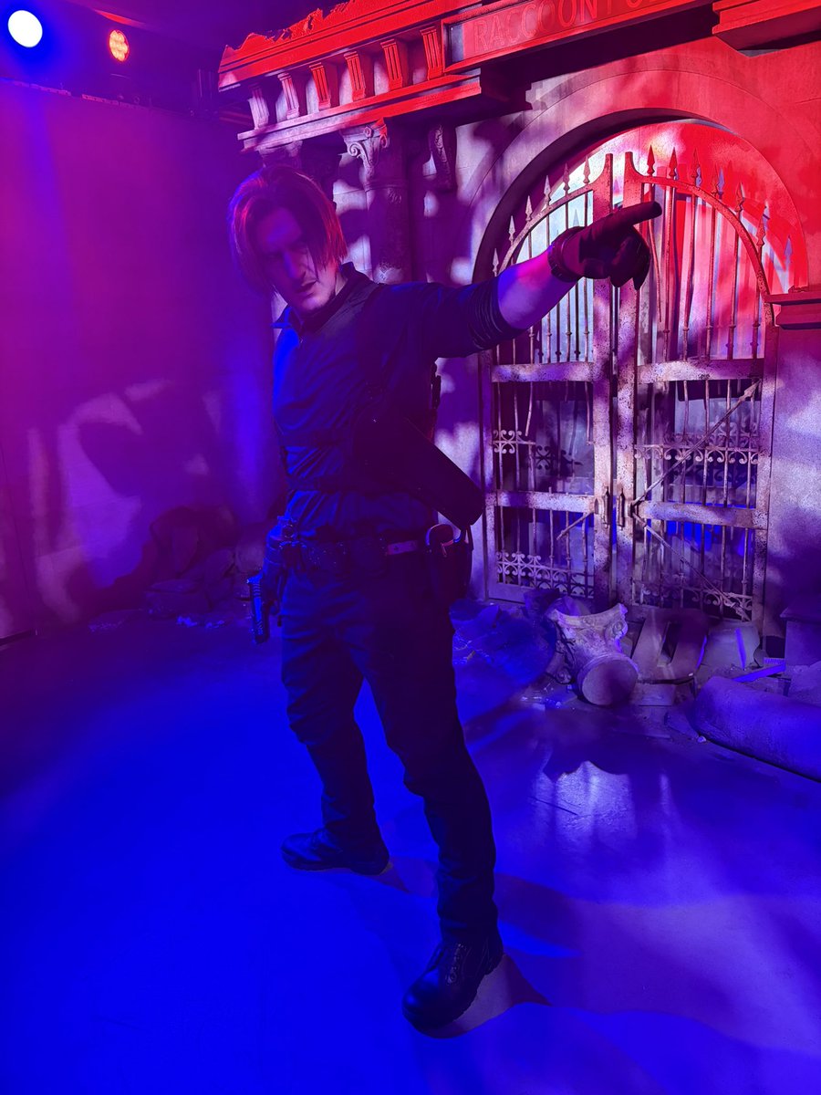 moonskydd's tweet photo. ライブ終わってタクシーダッシュでユニバに！
バイオハザード　レクイエム ザ・ダイブおかわり✨
#USJファン
#バイオハザード 
#REBHFun https://t.co/ezLWdIm0k2
