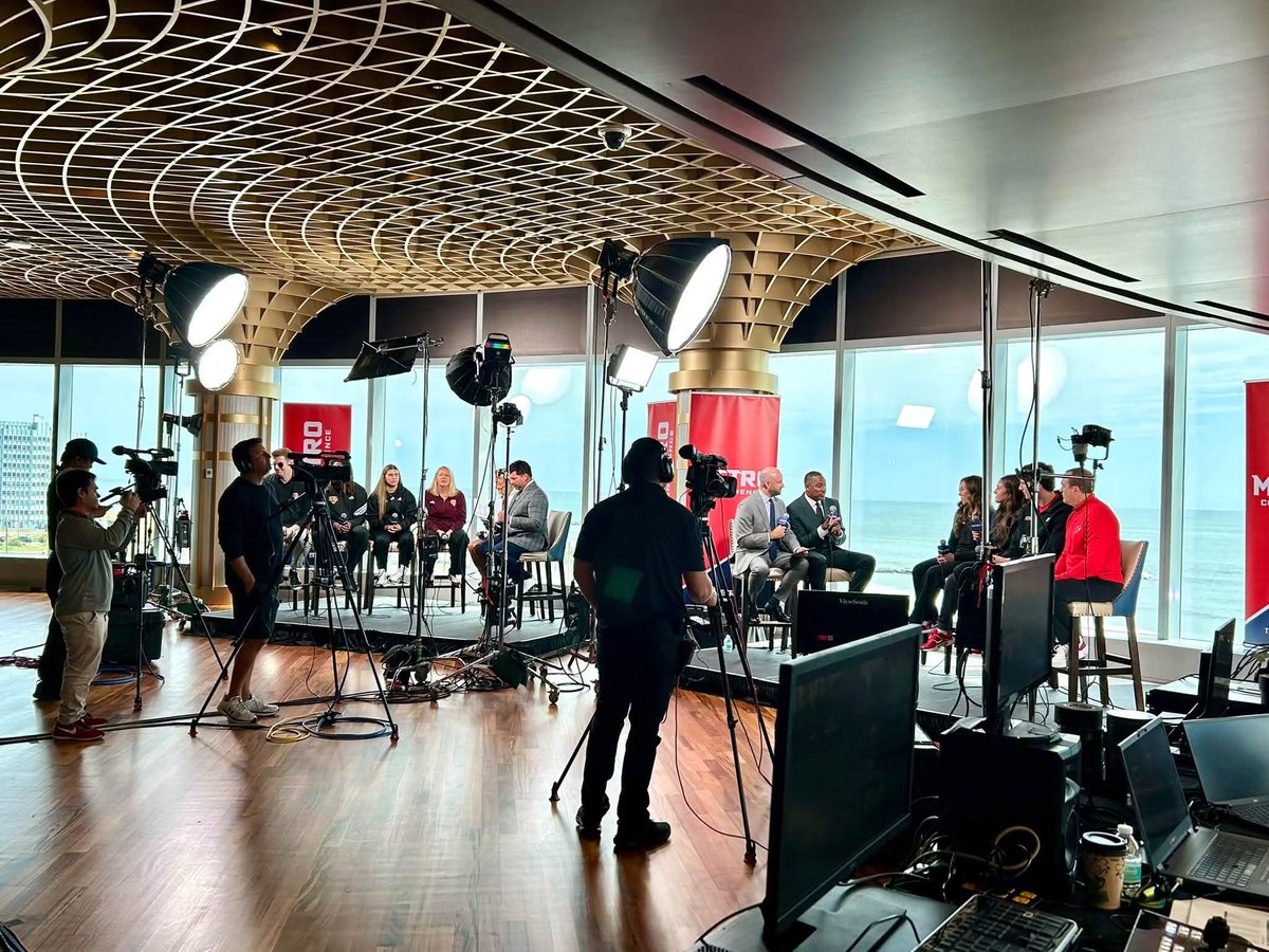 LinacreMedia's tweet photo. This crew hits the @ESPN+ airwaves tonight for an early College Basketball preview — from MAAC
 to Metro but still making a home in 
#AtlanticCity‼️ 🎡😎☀️🌊🏖️

#MetroTipoff #CollegeBasketball #LinacreMediaOnTV 🎥📺🎙️🎚️🎛️📡 https://t.co/Wf4LT7E17y