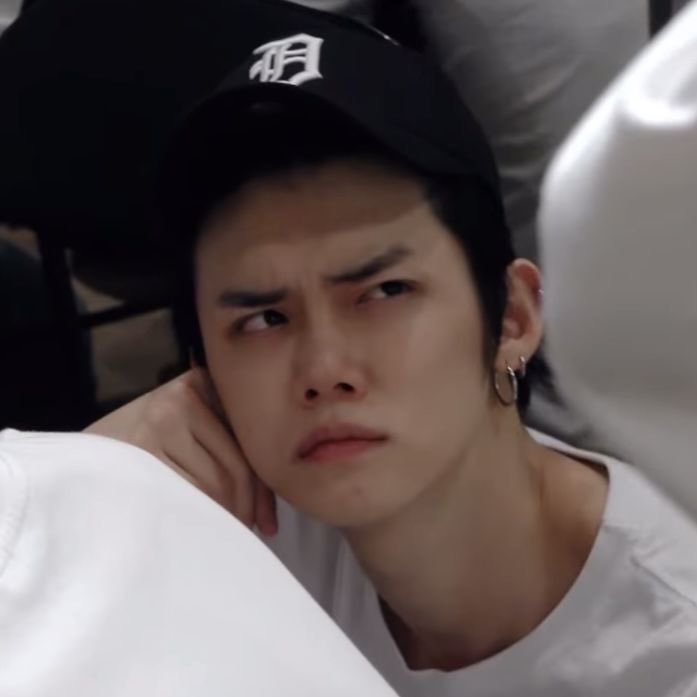 wonyawnzzn's tweet photo. big fan of when he eyebrows https://t.co/tkUq0Ns8aP