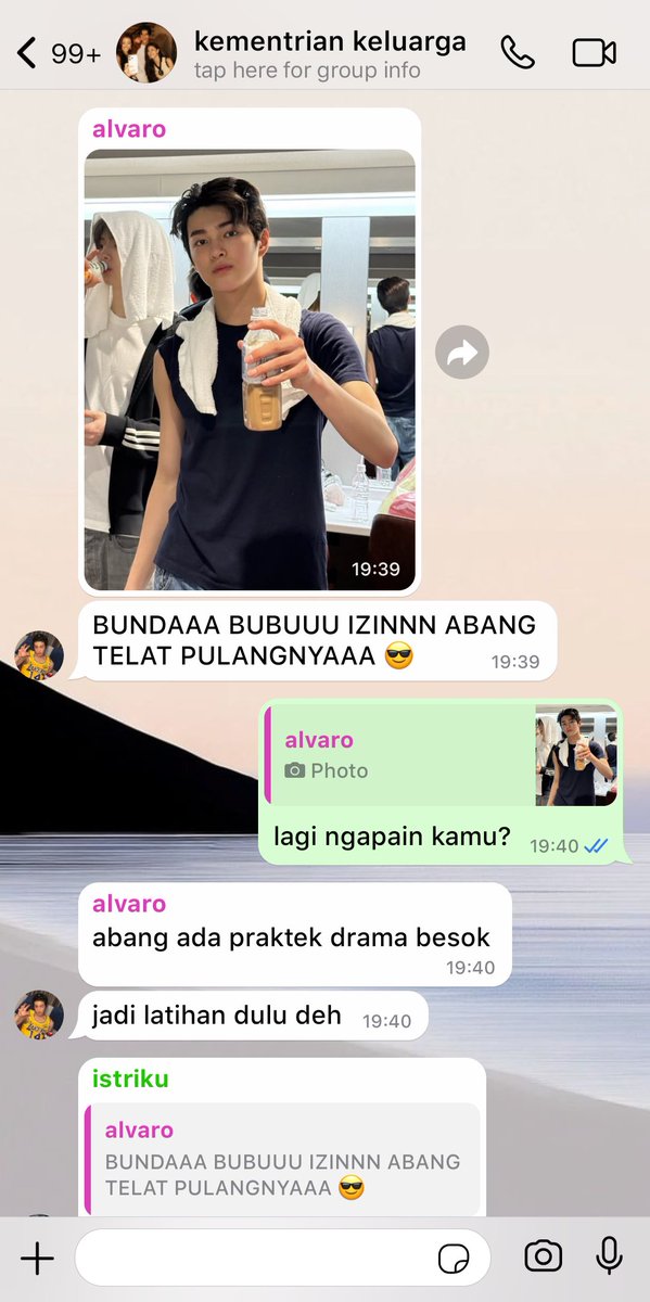 monollid's tweet photo. #lenamiu ft. #keonho one tweet au

— bianca, jessica, alvaro (what if alvaro sudah besar) https://t.co/V1bpWHbnfZ