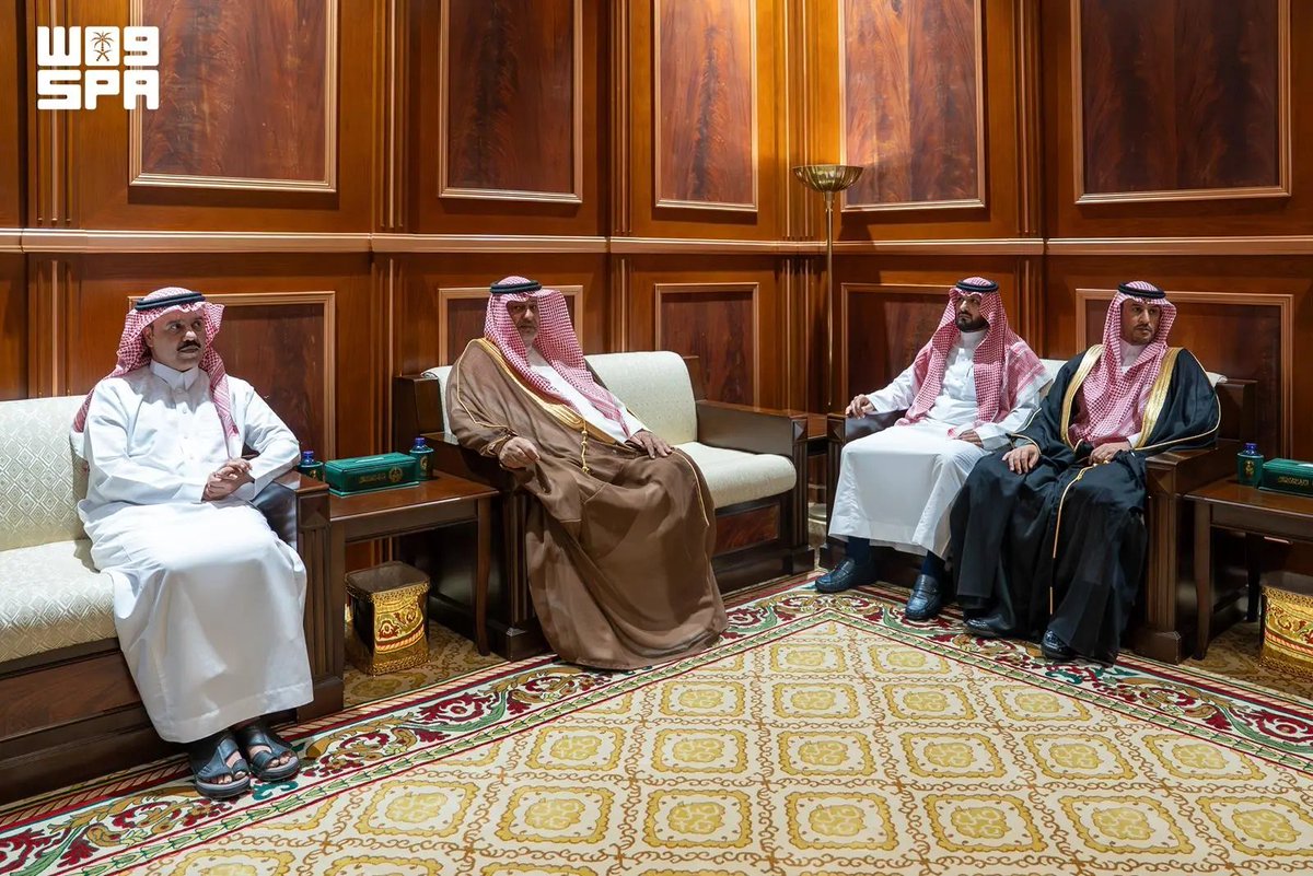 SPAregions's tweet photo. نائب أمير حائل يستقبل رئيس مجلس إدارة الجمعية التعاونية حضارات للتراث بالمنطقة.
https://t.co/eCNmtwSMqg
#واس https://t.co/iJEJKNnxuY