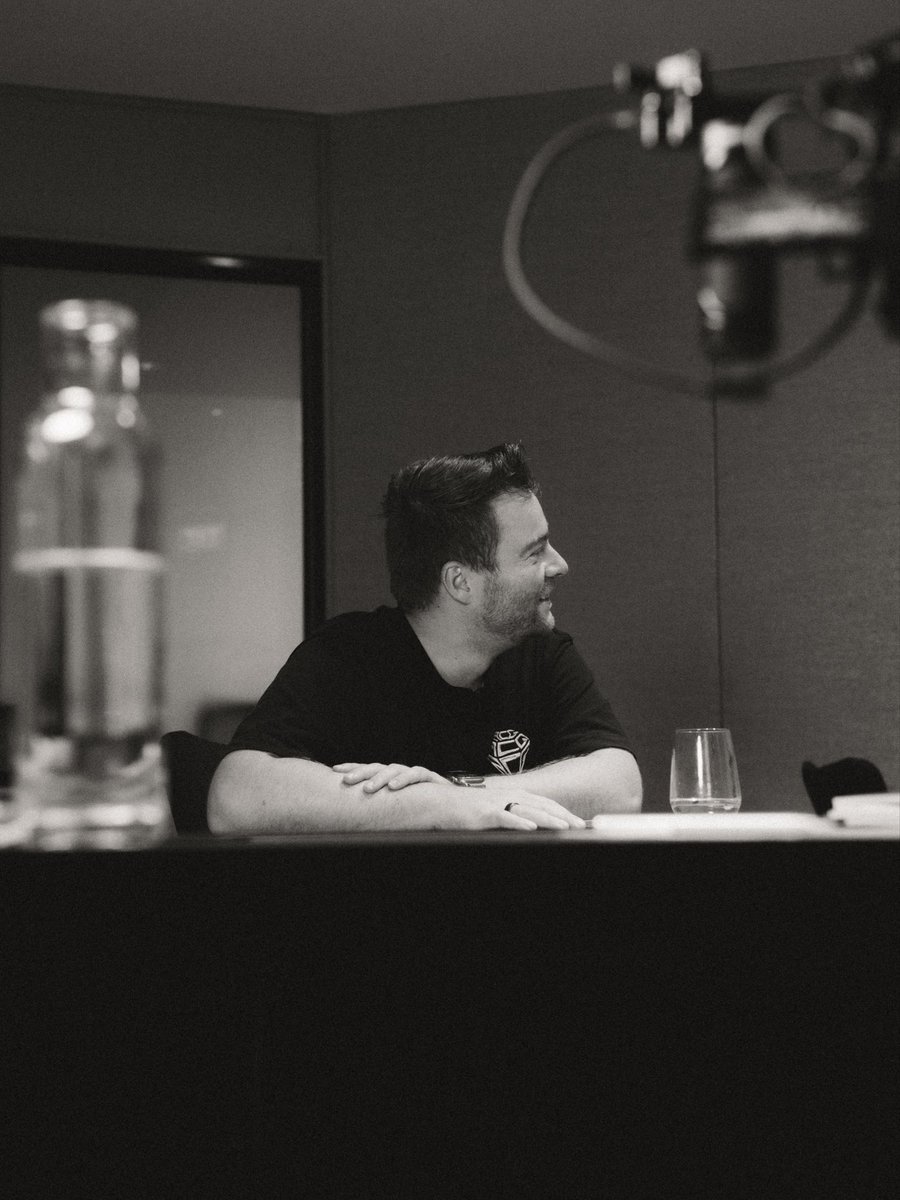 AltCryptoGems's tweet photo. Had the pleasure to sit down with @Han_Gate, the founder of @Gate, to hear his personal story and the journey of building Gate.

Amazing to see how this journey started 13 years ago to now having 60million users. 

We’ll be sharing the full conversation soon! https://t.co/OvJekO70JY
