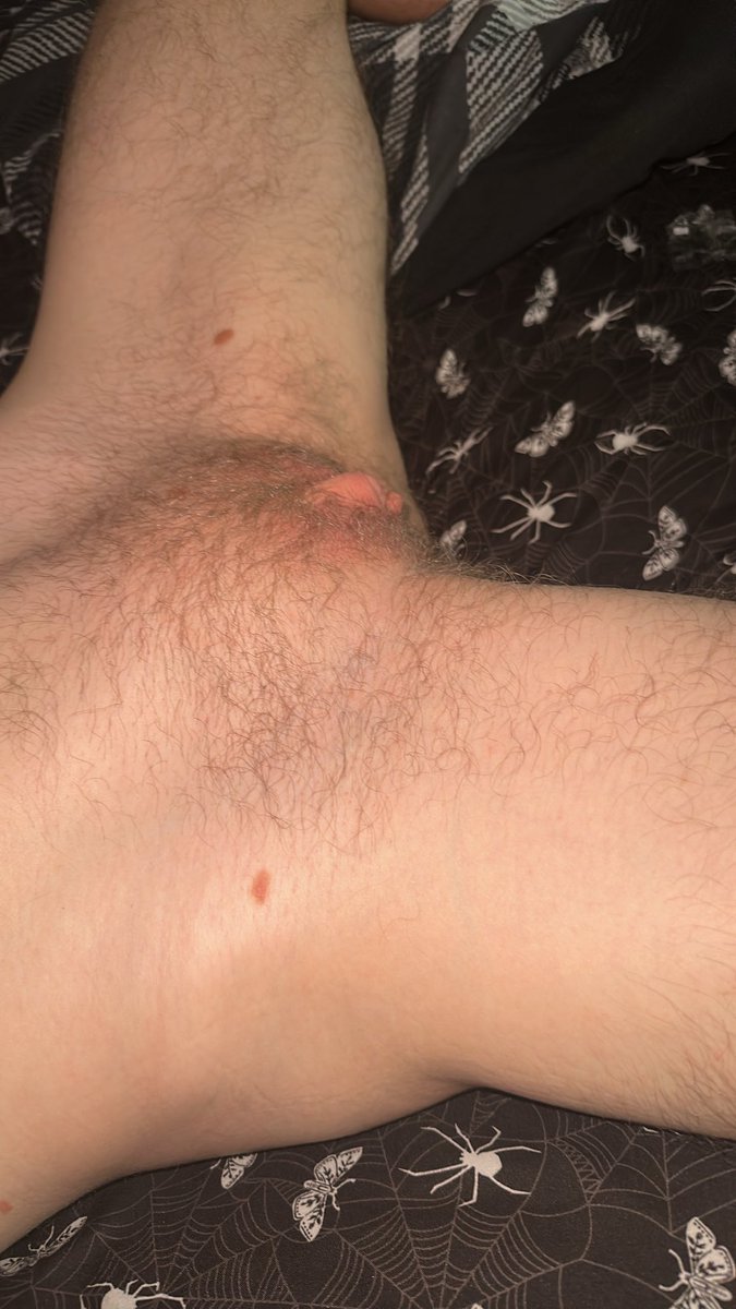 ShaneFtM32's tweet photo. Woke up naked with a slight boner wanna come help me? 

#ftm #tdick #trans #transgender #nude #nsfw #nsfwtwt #hairy https://t.co/h9wggWWVQm