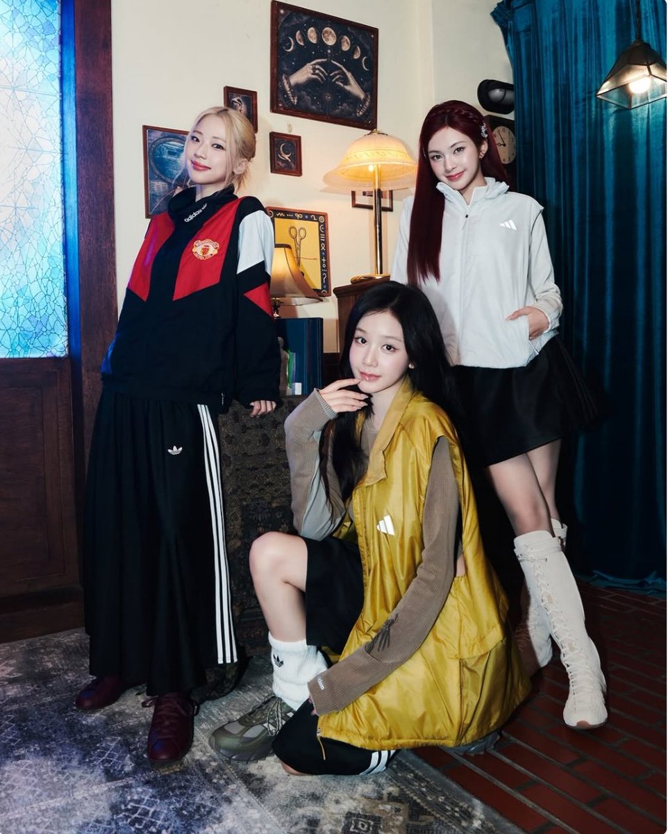 BeataLozinbfxp's tweet photo. [📸] More Photos from the" LIFE IN PROGRESS" campain https://t.co/4qyZOtPqnu