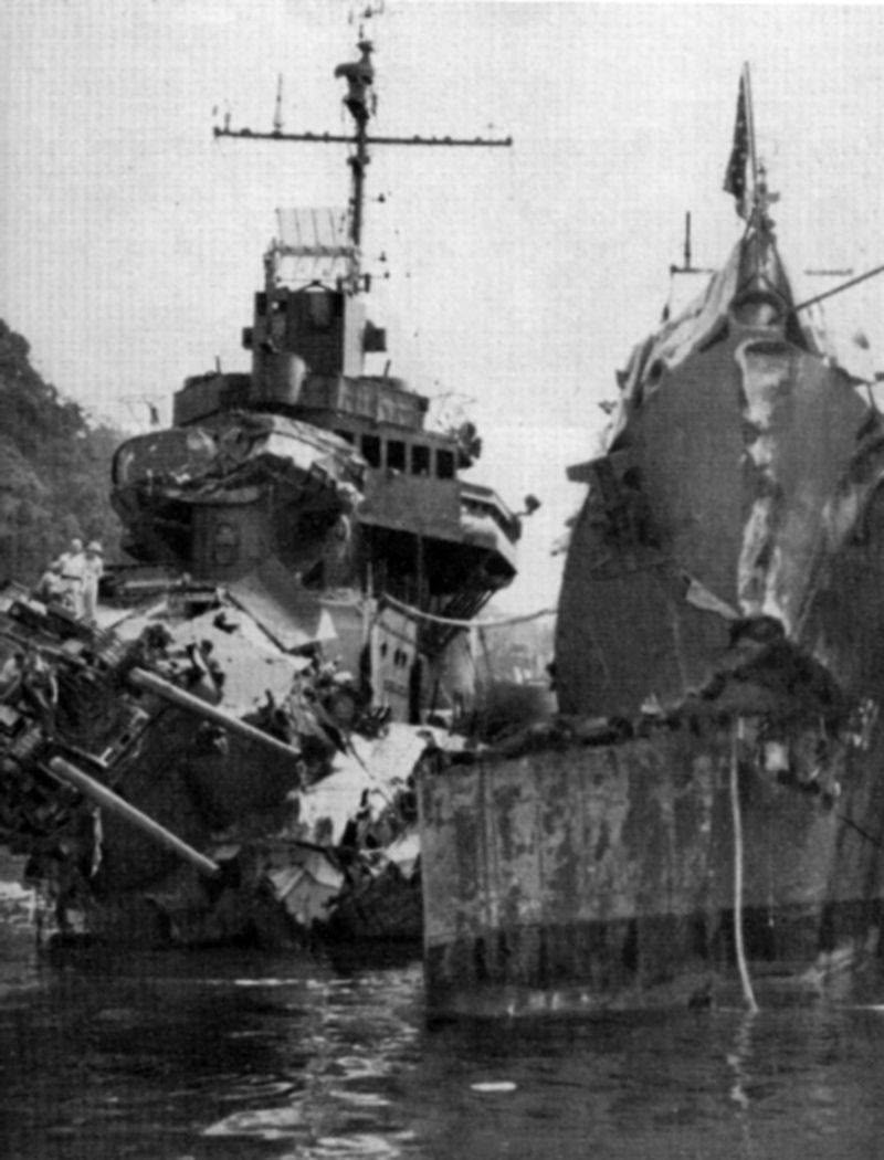 WWIIMemorial's tweet photo. On October 6, 1943, American and Japanese ships fought the naval Battle of Vella Lavella after nine Japanese destroyers arrived to evacuate troops from New Georgia island. 

The battle was fought near the island of Vella Lavella in the Solomon Islands. It marked the end of a three-month fight to capture the central Solomon Islands as part of the Solomon Islands Campaign.
The battle occurred at the end of the ground campaign on Vella Lavella, as the Japanese sought to evacuate the 600-strong garrison from the island. The garrison had become hemmed into a small pocket on the island's northern end around Marquana Bay. 

While around 20 auxiliary ships and barges evacuated the stranded soldiers, nine Japanese destroyers fought a short but sharp engagement with six U.S. Navy destroyers to the north of the island, diverting attention from the evacuation. As a result of the engagement, the Japanese evacuation effort was successfully concluded, but the U.S. recaptured the island, ending the second phase of Operation Cartwheel. Each side lost one destroyer.

#WeRememberThem

PHOTO: The U.S. Navy destroyers USS Selfridge (DD-357), left, and USS O'Bannon (DD-450), damaged at Noumea, Espiritu Santo, after the naval Battle of Vella Lavella, on October 7, 1943. Selfridge´s bow was torn off by a Japanese torpedo (note sailors climbing in the wrecked gun turret). O'Bannon collided with USS Chevalier (DD-451) during the battle, after a torpedo had hit Chevalier (she had to be sunk later).