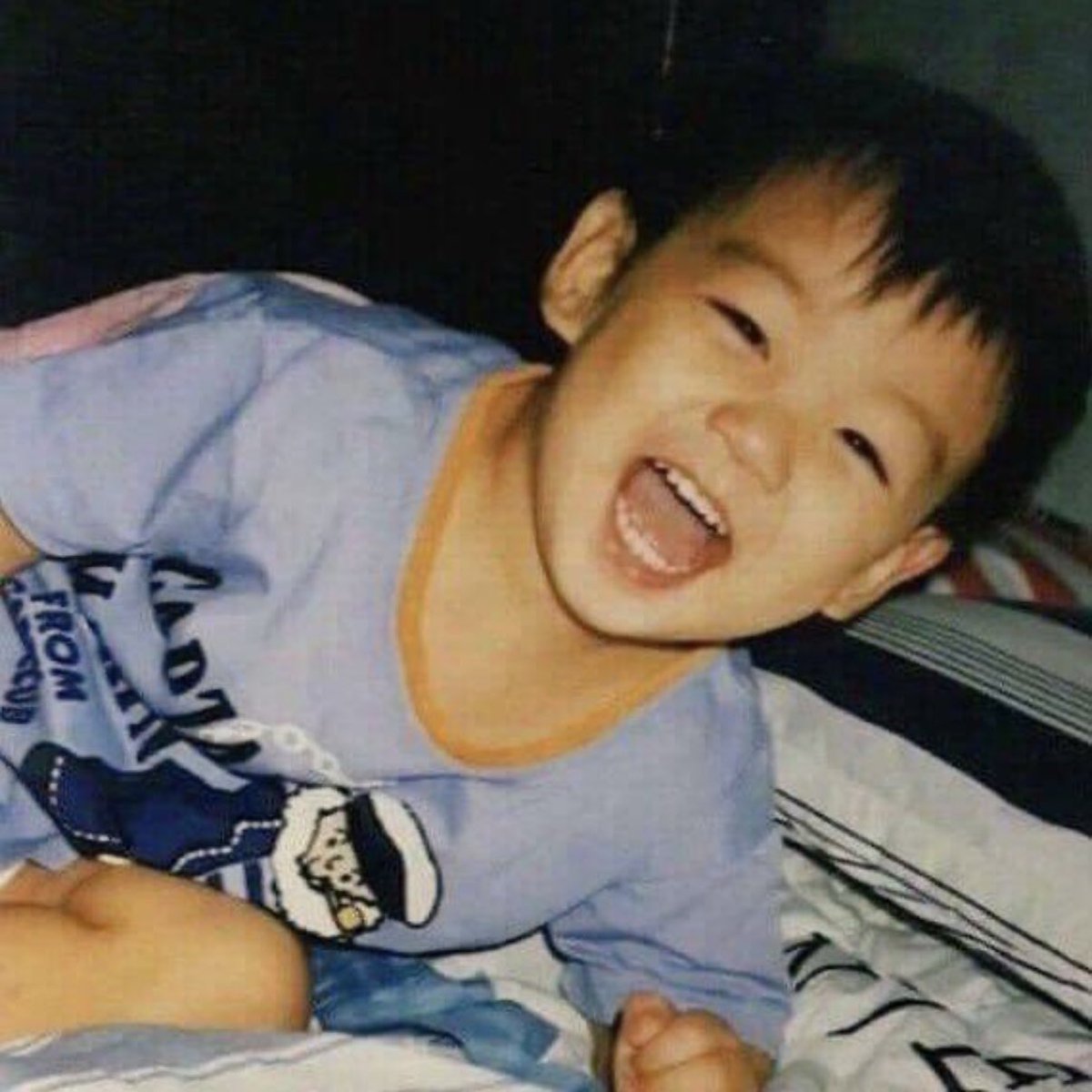 homeisjungkook's tweet photo. may he always be this happy and jolly 🌟🍭💖 https://t.co/UIui9ClooD