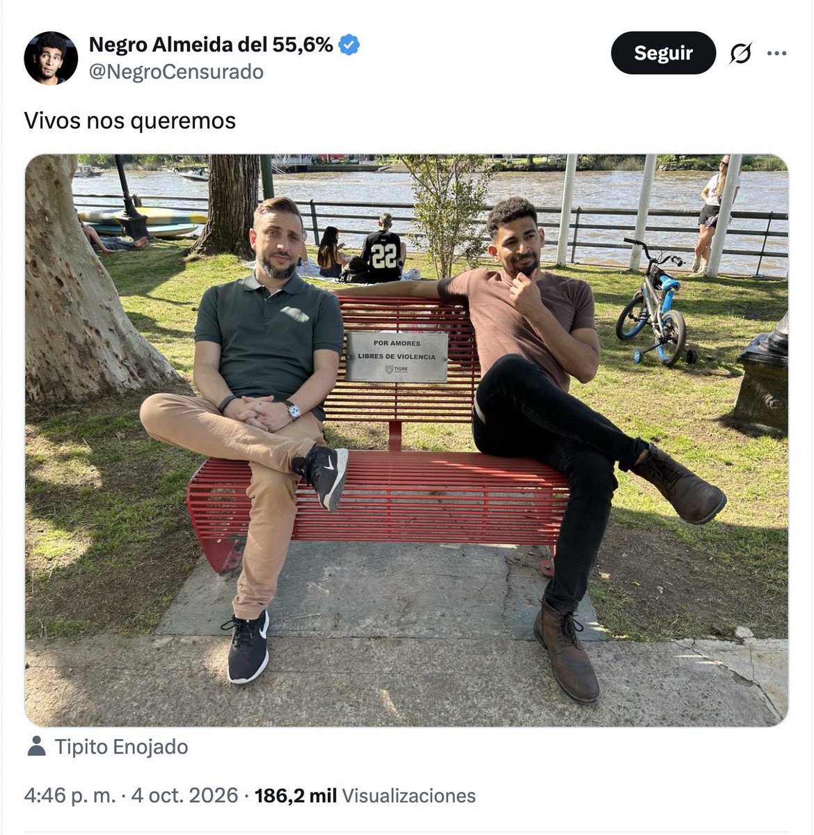 porqetendencias's tweet photo. “DEFICIENTE MENTAL”

Porque el libertario amigo del femicida Cerimedo, “Negro Almeida”, se burló de los femicidios junto con Tipito Enojado, conocido por enviarle fotos a menores. https://t.co/VMmza0A8fX