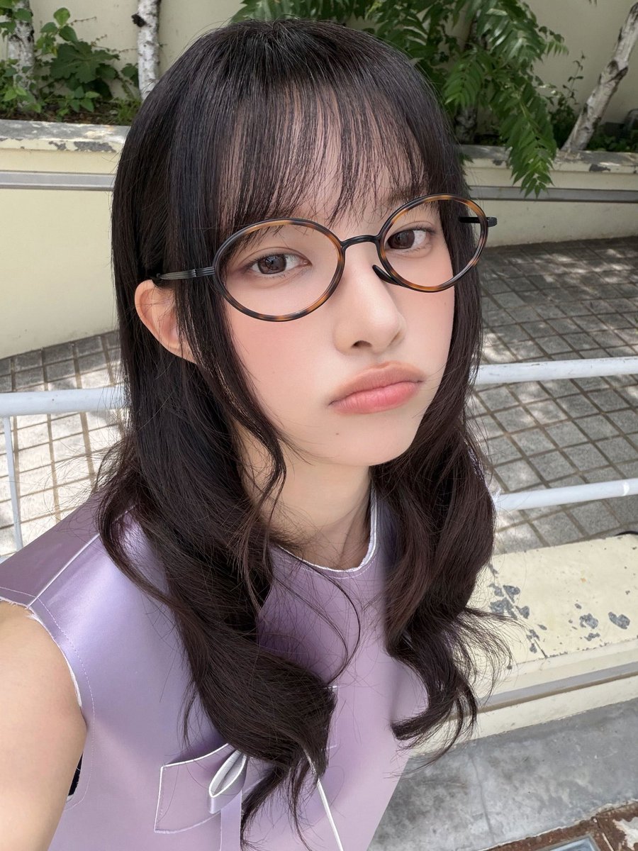 ILLIT_twt's tweet photo. 드디어💟🥸

#YUNAH #윤아 #ILLIT #아일릿 https://t.co/e35Cwa0vvw