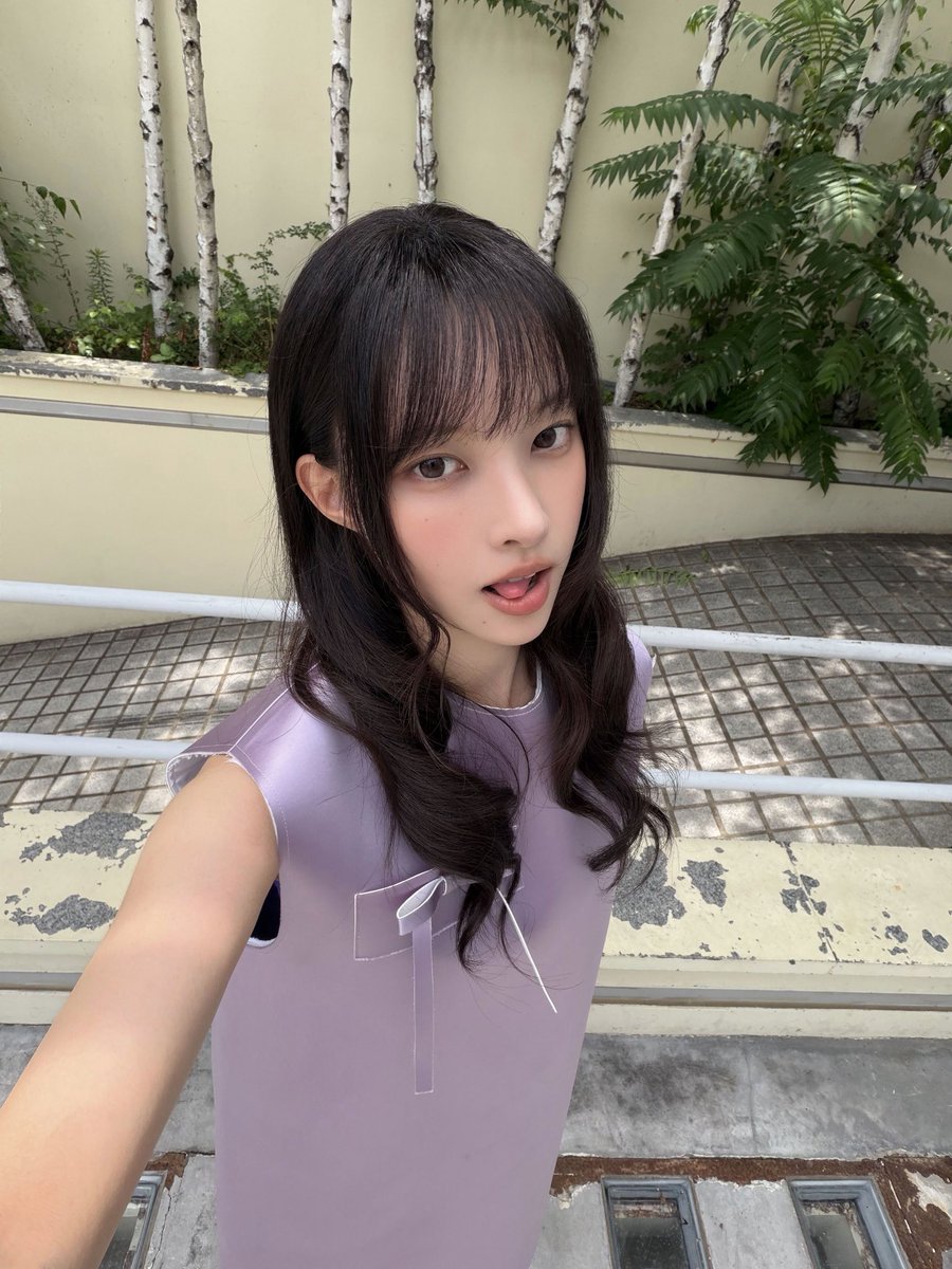 ILLIT_twt's tweet photo. 드디어💟🥸

#YUNAH #윤아 #ILLIT #아일릿 https://t.co/e35Cwa0vvw