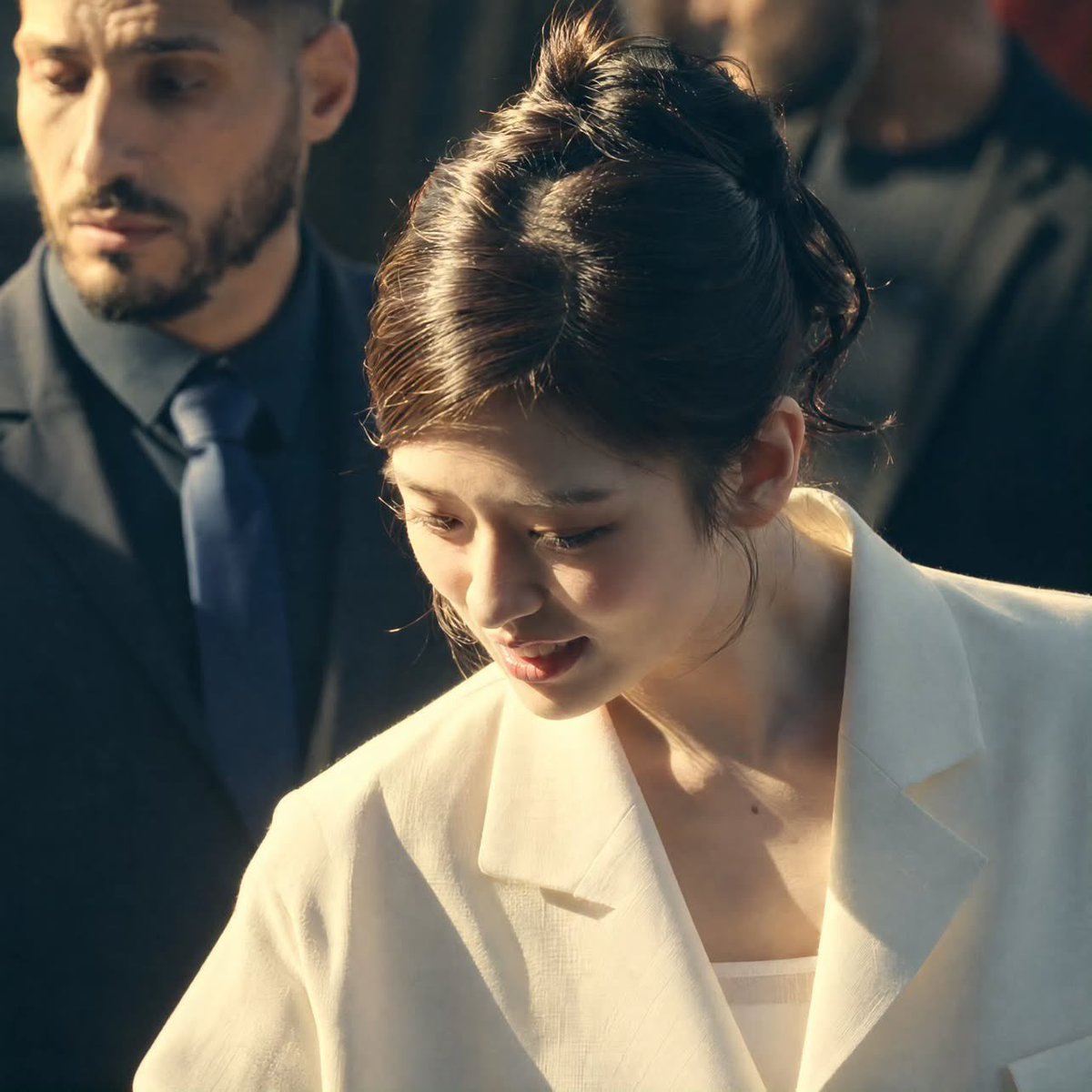 menglub91's tweet photo. ABSOLUTELY BREATHTAKING✨

YUJIN AT LACOSTE PFW
#YUJINxLacosteSS27
#ANYUJIN
#LacosteSS27 https://t.co/jCLPQRzBkQ