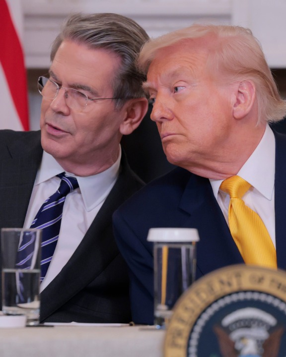 foxnewspolitics's tweet photo. FIRST ON FOX: Trump's Treasury blocked $175 million in taxpayer payments from going to dead people after dramatically expanding its "Do Not Pay" fraud prevention program to cover 99% of federal programs — up from just 4%.

Treasury screened more than 1.1 billion federal payments totaling roughly $3.7 trillion in FY2026, catching about 13,500 payments that would have gone to deceased individuals. The expansion fulfills a March 2025 executive order from Trump directing his administration to strengthen safeguards against fraud, waste and abuse.

Full story here https://t.co/d4g2N0WK57