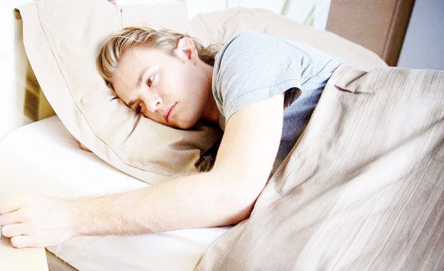 ROSBER63's tweet photo. nico rosberg with period cramps https://t.co/d79yTzBRxG