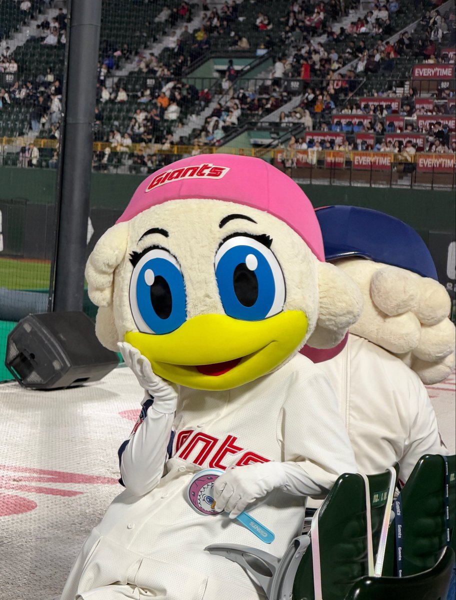 luvltmj's tweet photo. 오늘 나에게 남은것 
아라 예뽀니짓 😉🥰 https://t.co/4poMzFJluI