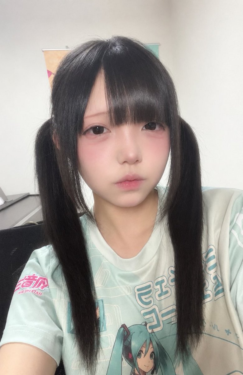 nagisasblvr's tweet photo. #트친소_𝕏친소 #지뢰계_𝕏친소 
#정병계_𝕏친소 #일상계_𝕏친소
전에 올린 트친소 내렷더욤//
오프,스페하구 친해질 트친 구해용
251필요해 ㅠㅠ💕 https://t.co/6XTLeQIIAf