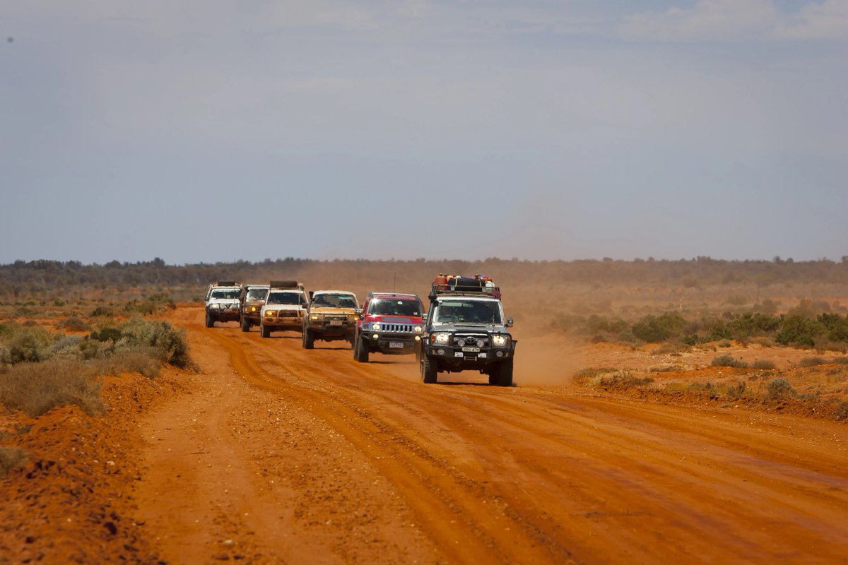 GRJ79K's tweet photo. ๐๐
> How to drive in a 4wd convoy | 4X4 Australia
https://t.co/NR9e7dqObq
#TheOutback #Overlanding #Convoy
#Toyota #LandCruiser70 https://t.co/UowAPA0nga