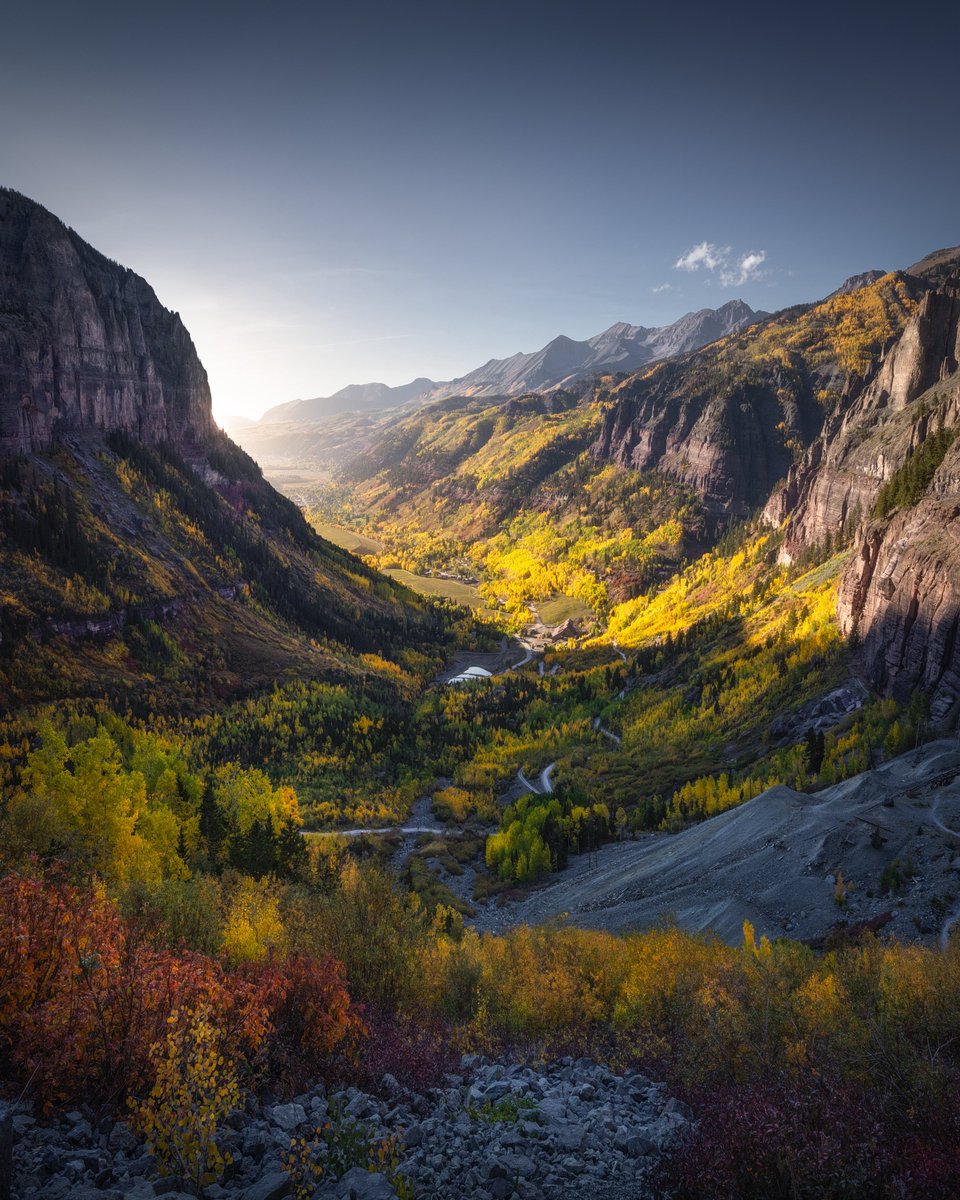 benstraussphoto's tweet photo. Autumn in Colorado 🍂 https://t.co/Gq8hkXL1Xe