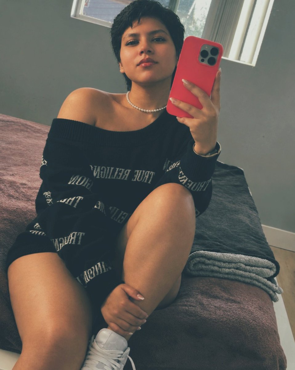 SheylaLove93's tweet photo. Imagínate llevarme a ver a tus papás Pero yo vestida así 😍🩷🏳️‍⚧️🏳️‍⚧️🩷🪄💅🥰🎨🖌️
#trans #transgirl #transwomenarewomen #sexytransgirl #lgbtiq #colombiantransgirl https://t.co/lZpM5LlrIZ