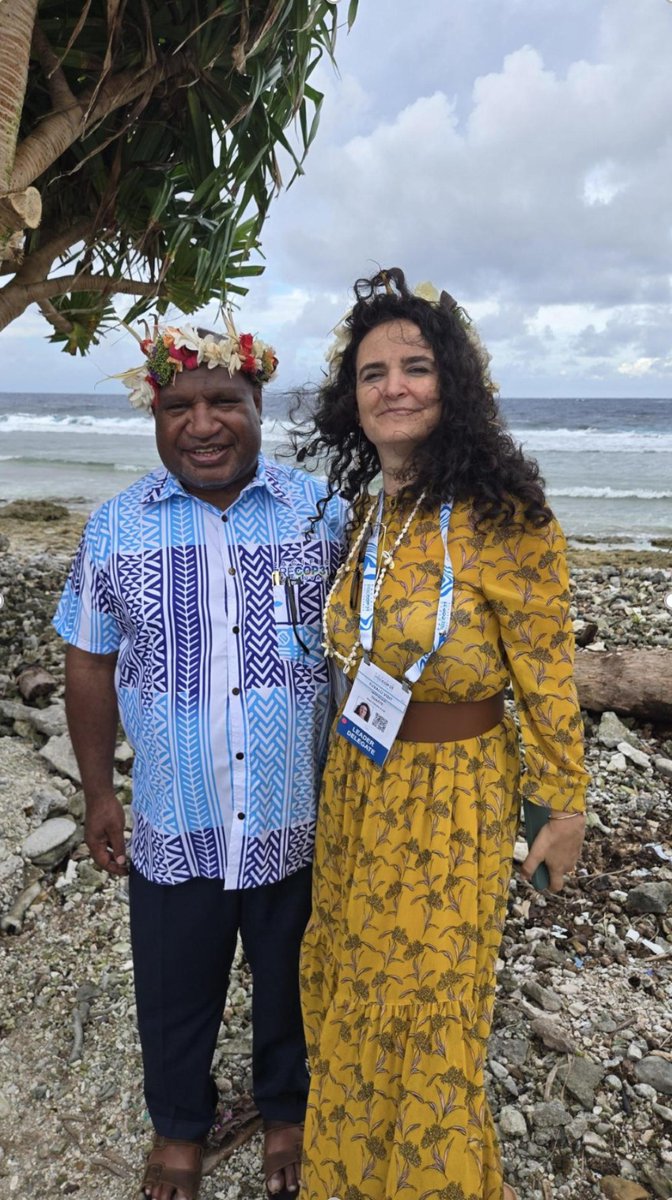 MafaldaDuarte's tweet photo. Pleased to speak with PM @JamesMarape again in Tuvalu.

We discussed the next chapter for climate finance in the Pacific - and building on US$85M+ in @theGCF investments in PNG for forests, livelihoods and resilience.

PNG's leadership as #COP31 Climate Finance Envoy is welcome. https://t.co/bXXLkwNwNG