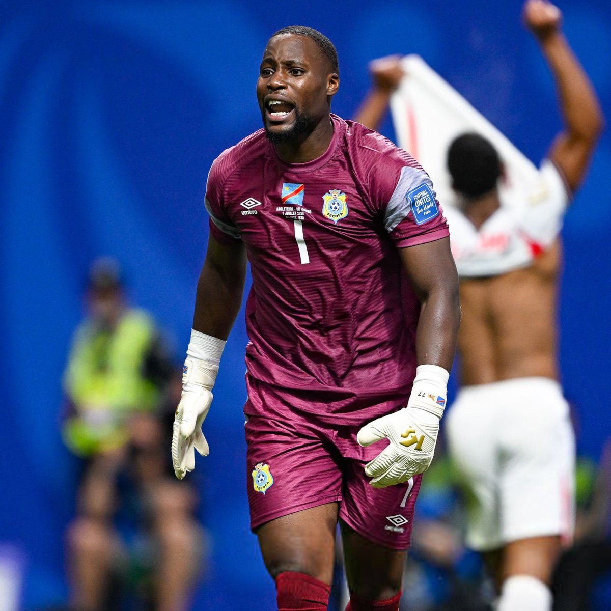 observatoirerdc's tweet photo. 🚨 Selon une enquête du Times, le gardien de la #RDC, Lionel Mpasi, aurait disputé la Coupe du monde alors que son changement de nationalité sportive n’était pas encore finalisé. 

Le #Nigeria aurait alerté la #FIFA, mais ses recours ont été rejetés. #WorldCup2026 #Infantino https://t.co/HeifM0g7Vf