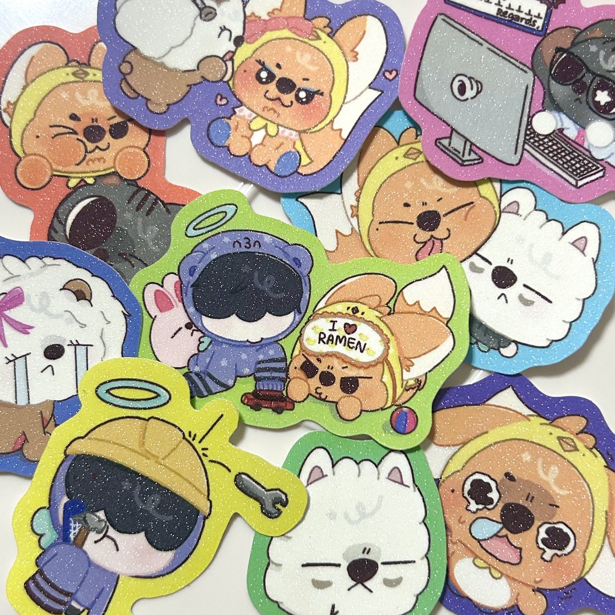 catboyzzn's tweet photo. the samples for the sticker pack came out so cute 😭😭 will take proper pics tomorrow ❤️ https://t.co/2ss1wIn0TH