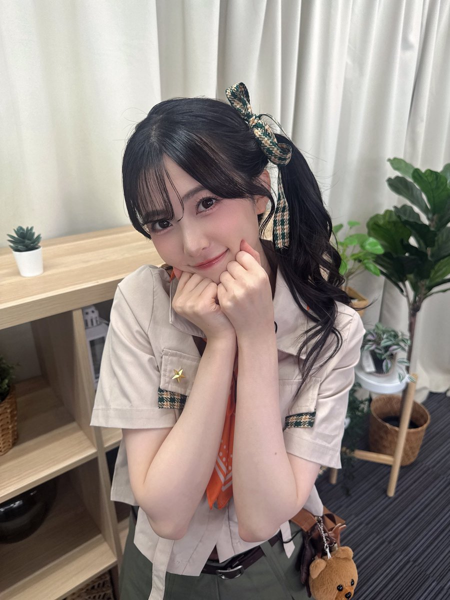 yuina_STAFF's tweet photo. 「ゆいなーんだそれ！探検隊」🌱 

今回もたくさんのお便りとご視聴、
ありがとうございました🙂💗

#アイドル結那ちゃん のオフショット🥺❤︎

次回の生放送は11/3(火)を予定してます！

https://t.co/PXTkkkxm4o
#結那探検隊 https://t.co/MyaqYaHXDC