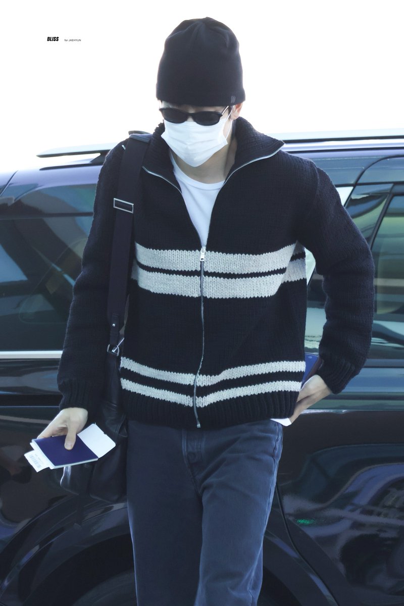 styleofjaeyong's tweet photo. jaehyun
iPhone 18PM burgundy magsafe silicon case
β©79,000 / Rp 1.053.000 https://t.co/bTRbdYNBtA