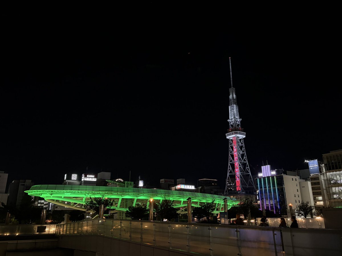 402aitsunoheya's tweet photo. 初日終わっちゃった‥
びっくりするぐらいご新規さん居たなぁー
明日はどうなんだろ🙄 https://t.co/p6xKHay5kr