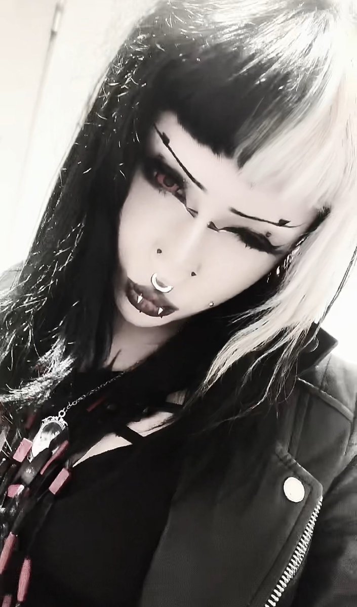 organsweet's tweet photo. i want you to be utterly devoted to me and me only piggy https://t.co/lBzuWGpQ0X