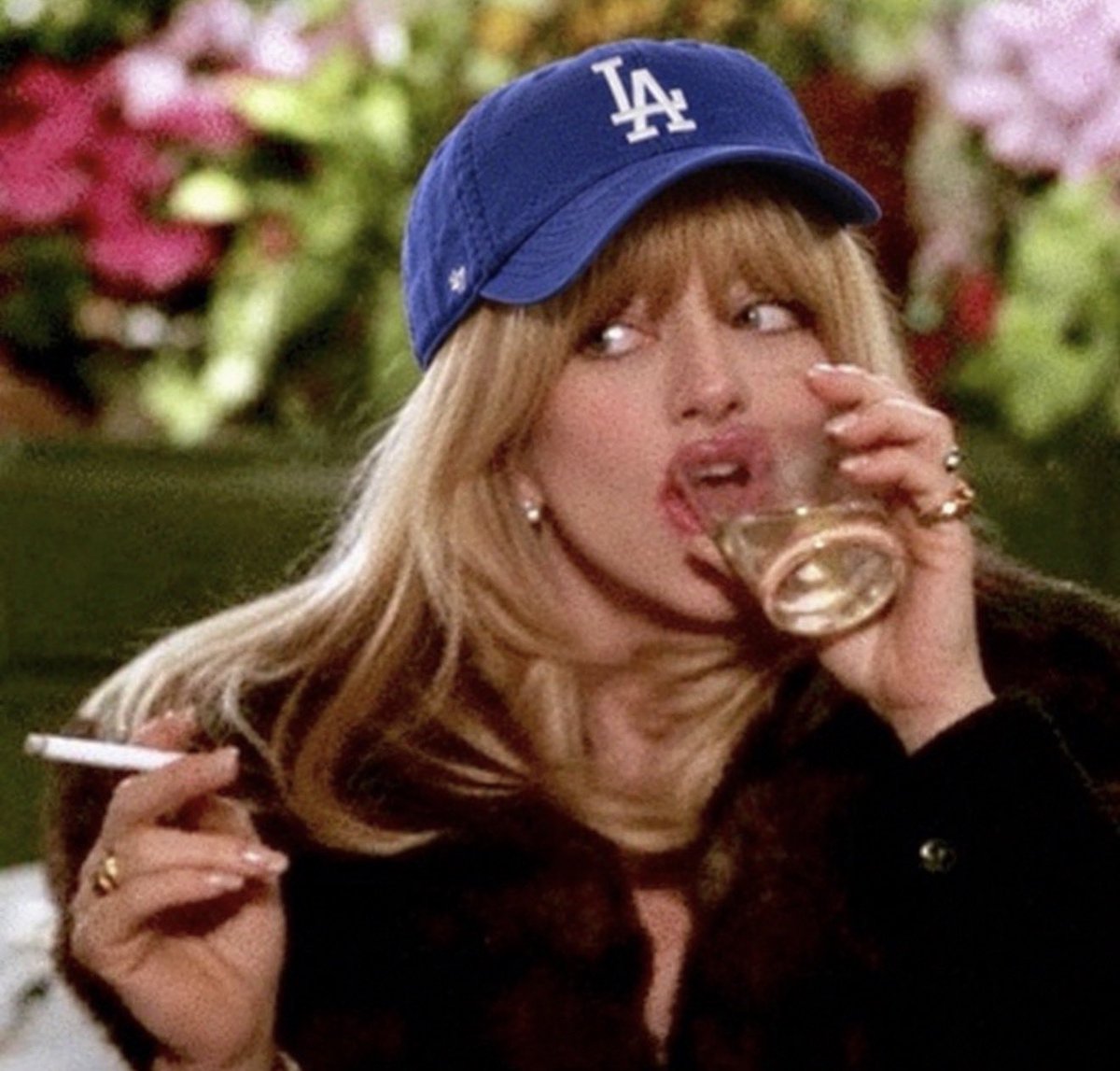 daazedndodgers's tweet photo. yall ready ? GAME 3 💙 https://t.co/dasxiGYS94