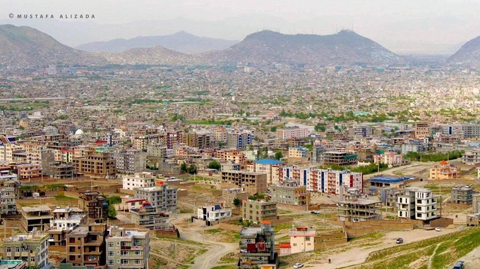 طالبان ساکنان شهرک امید سبز را به پرداخت کرایه برای خانه های خود مجبور می کنند