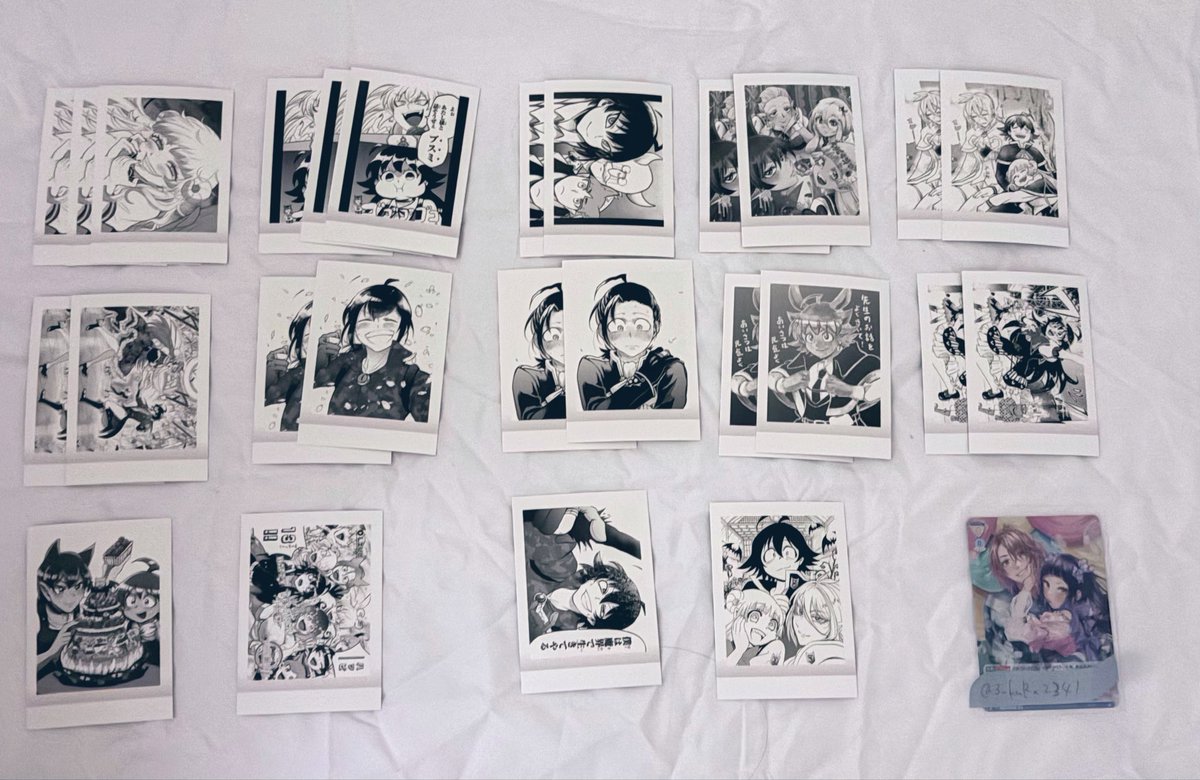 3akuRa2341's tweet photo. 【交換 買取 譲渡】 魔入間 魔入りました！入間くん 魔入間展 ぱしゃこれ
求 画像3枚目 上段>>下段

譲 画像1、2枚目 定価+送料 他ポストのもの

特装版トランプの募集もかけておりますのでそちらとの交換も🙆‍♀️
郵送のみ📮
検索からも気軽にお声がけください！ https://t.co/V3K25T6vly