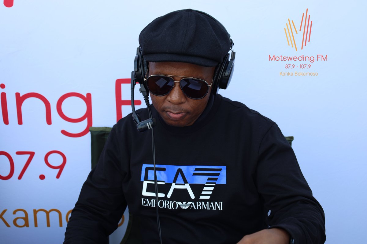 motswedingfm's tweet photo. Re tswalela Mahikeng Mahikeng Media Launch ka dibui tse di farologaneng ka kwano mo Villa Paradiso, Hartbeespoort.
#MotswedingFM #MahikaMahikeng2026 #AreyengBokoneBophirima #RataMahikeng #NWACSR https://t.co/qZfI2Qer2o