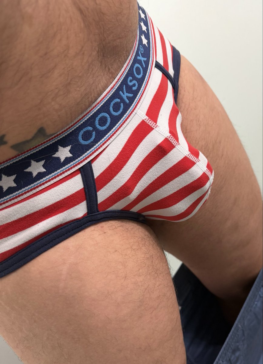 Locked24704's tweet photo. Day #6 of loctober!
#loctober #cagecheck #gaychastity https://t.co/Nz2Wfx6dvZ
