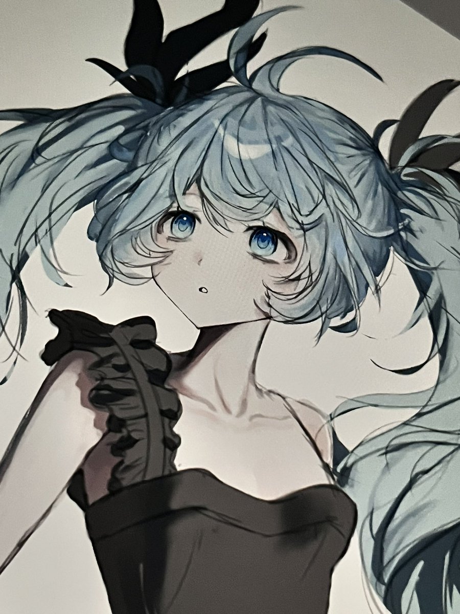 kaito139425's tweet photo. #初音ミク #深海少女 

아니 열심히 그리고 있는데 맘에 안들어요하..😭 때려처이쒸 https://t.co/GfFI0H8Xv0