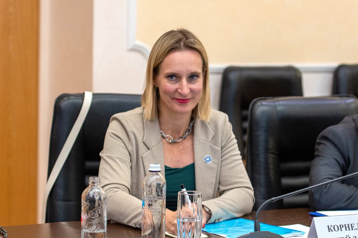 EUAM_Ukraine's tweet photo. EUAM Head @ctaylor_EUAM and EU Ambassador @kmathernova met Ukraine’s Justice Minister to discuss EU reforms.
EUAM outlined opportunities for strategic support on prison reform, forensics and the fight against corruption.
@minjust_gov_ua welcomed cooperation with the Mission. https://t.co/A4iynZrnP2