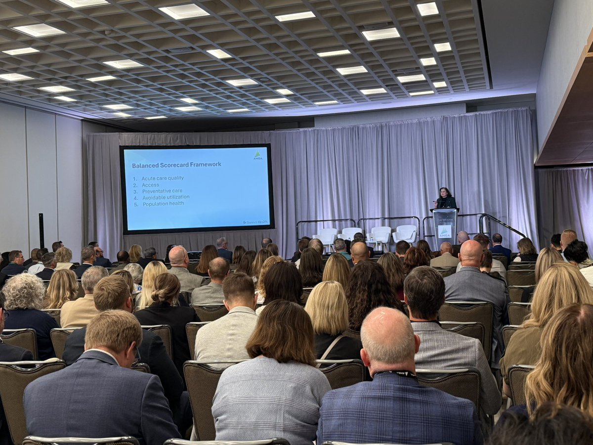 theAMGA's tweet photo. Amy Perry, Banner Health President and CEO, kicks off the first official day of the AMGA Integration Summit with her keynote on leading the integrated system of the future. #AMGAIntegration https://t.co/fRzrToRhz7