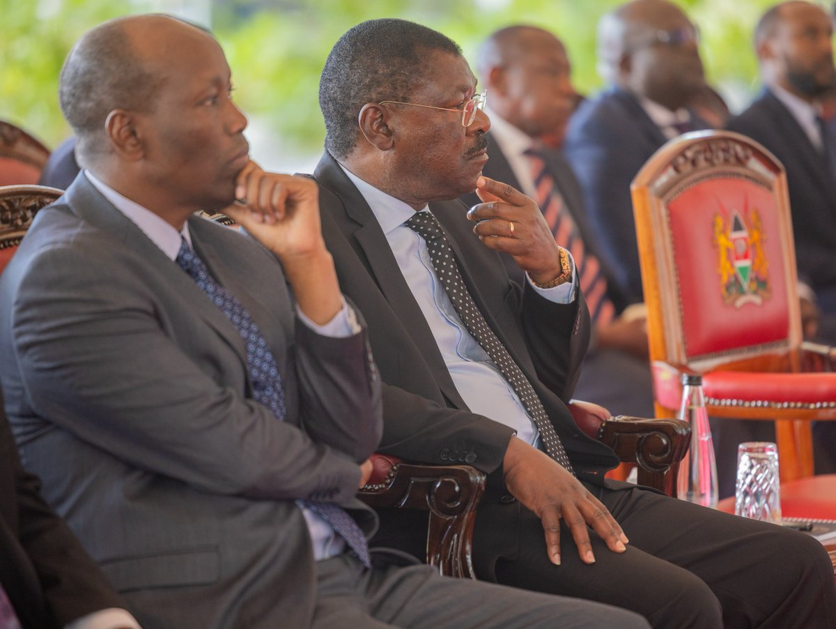 WilliamsRuto's tweet photo. Witnessed the signing of an MoU between the Government of Kenya and Endelevu Enterprise Corporation at State House Nairobi.

The agreement will unlock a proposed $3 billion investment in an integrated green mobility ecosystem, including electric vehicle assembly, charging infrastructure and related value chains.

This partnership will create thousands of jobs, expand opportunities for Kenyan businesses, transfer skills and technology, reduce our dependence on imported fuel and position Kenya as a regional hub for clean mobility manufacturing.