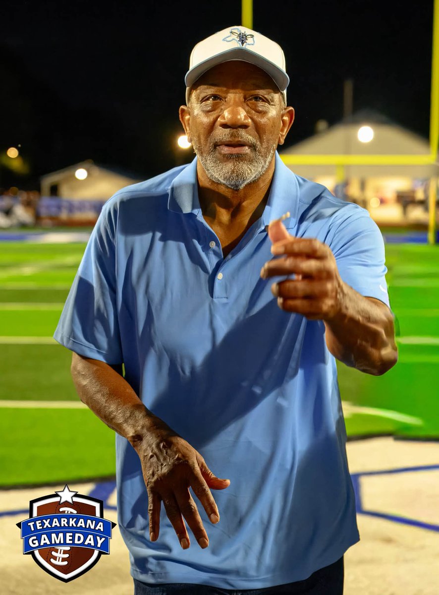 RealBillySims's tweet photo. Hooks, TX will always have a special place in my heart.  Thank you all for the warm welcome last weekend!

PC: @TvSport58354735 https://t.co/BYwN2ig9K7