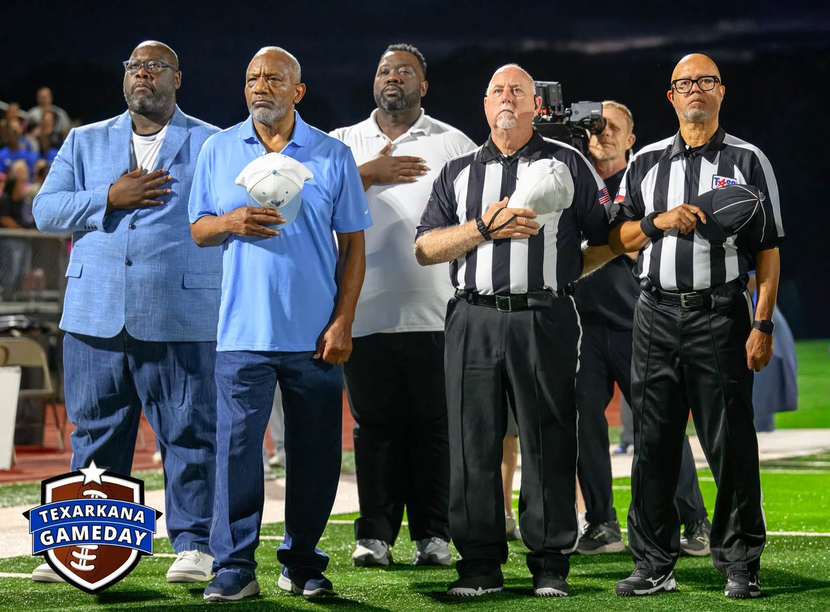 RealBillySims's tweet photo. Hooks, TX will always have a special place in my heart.  Thank you all for the warm welcome last weekend!

PC: @TvSport58354735 https://t.co/BYwN2ig9K7