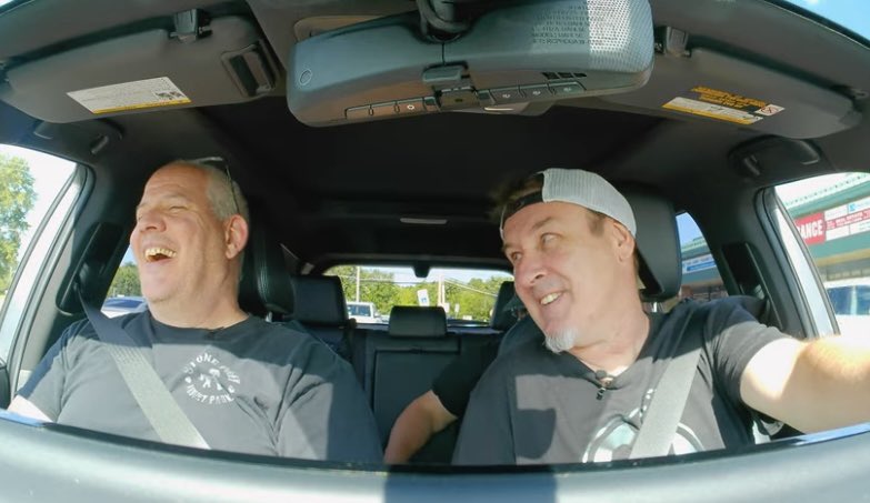 sundayjeff's tweet photo. What do Sunday , Rob zombie and door dashing have in common ? They all are featured prominently in the new door dashing series on the tesd patreon ! If you aren’t a member, I hope you’ll consider becoming one! Look at those smiles !! I promise you’ll be smiling like that too! https://t.co/hz370QGRVv