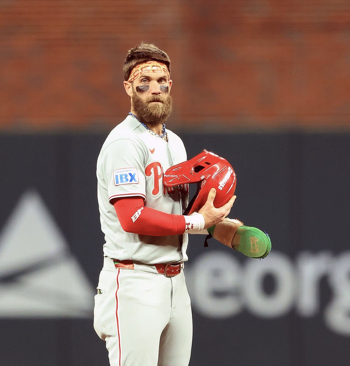 Punchoutpitch's tweet photo. The Phillies are expected to shop guys this offseason with Bryce Harper and Trea Turner as potential trade pieces, per @BNightengale 

(Via @975TheFanatic) https://t.co/0WwFZAXCA3
