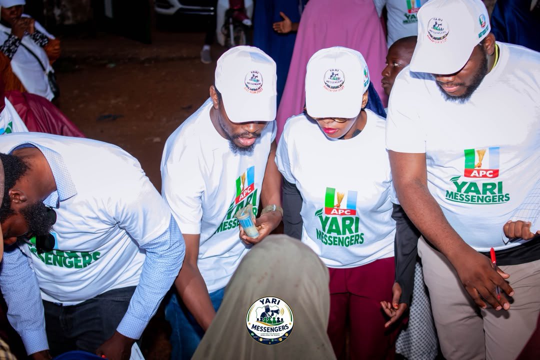 Yarimessengers's tweet photo. Carrying the message. Mobilizing the people.

#YariMessengers #GrassrootsEngagement #CommunityEmpowerment https://t.co/PwDNpx3aI3