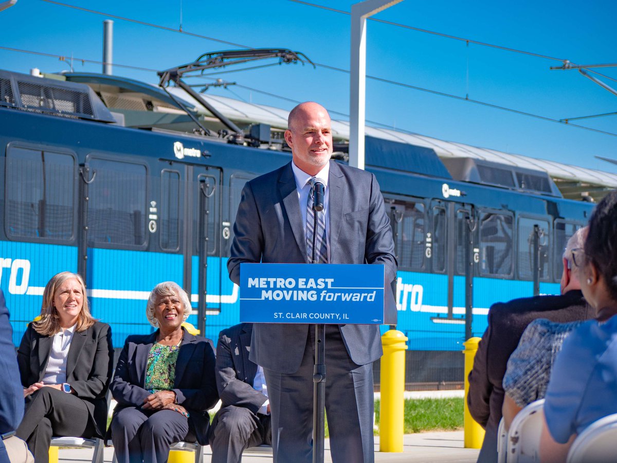 SCCTransit's tweet photo. ✈ The new MetroLink extension delivers a direct connection to @BLVairport. Hear from Airport Director Darren James about what this milestone means for travelers, the airport and the region. Watch the full video on our YouTube channel: https://t.co/9WAJaH7914. https://t.co/Mu1dgEiLt7